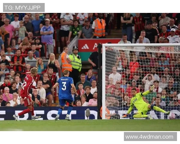 5月6日法甲焦点战索肖主场迎战亚眠双方争夺关键积分的精彩对决