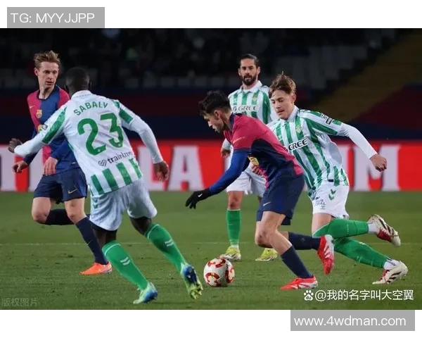 巴伦西亚主场迎战贝蒂斯争夺西甲积分榜关键战役 巴伦西亚主场迎战贝蒂斯争夺西甲积分榜关键战役