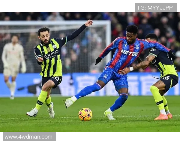 TA:曼城冬窗大概率召回埃切韦里,不扫除留队的可能性 TA:曼城冬窗大概率召回埃切韦里,不扫除留队的可能性